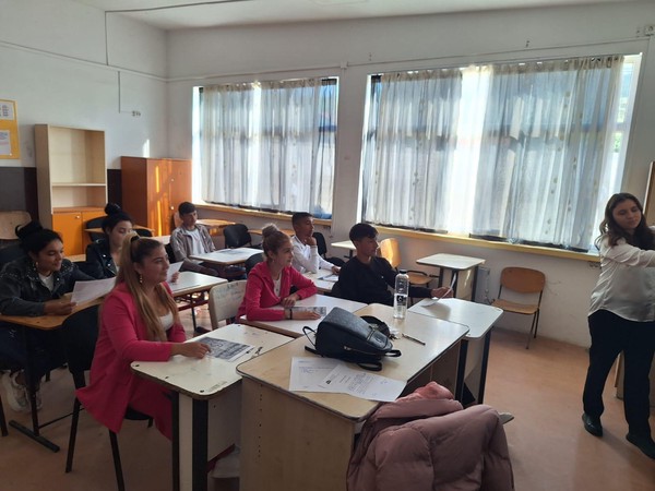 👉Ziua a III -a a programului ,,Școala Altfel" la Liceul Tehnologic Băneasa