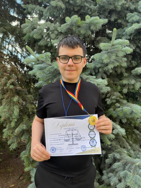 🏛️Be legal! Be cool! – Concursul Național de Educație Juridică