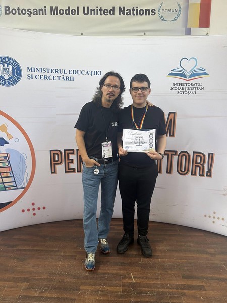 🏛️Be legal! Be cool! – Concursul Național de Educație Juridică