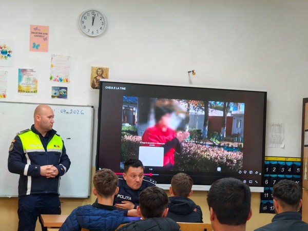 La Liceul Tehnologic Băneasa, prevenția comportamentelor de risc reprezintă o prioritate. În acest sens, reprezentanții M.A.I.